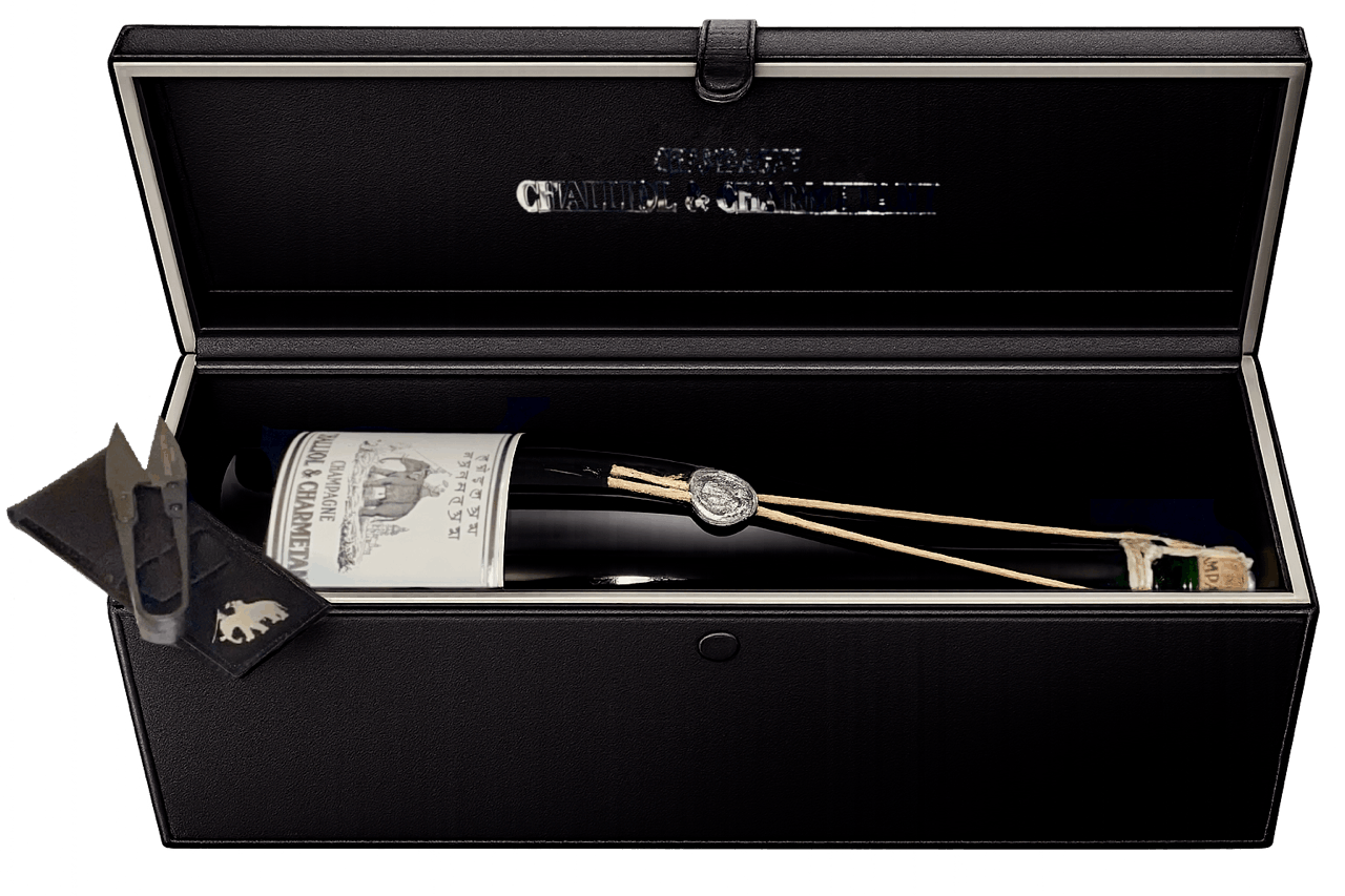 Champagne Challiol & Charmetant Coffret Edition &mdash; bespoke leather gift box